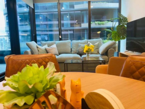 Moody Moon Apartment @ Sky Garden - Glen Waverley